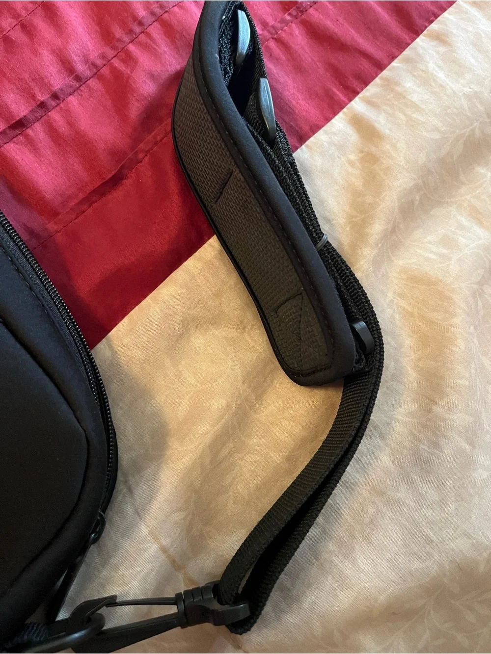 Targus Black Laptop Messenger Bag- Padded